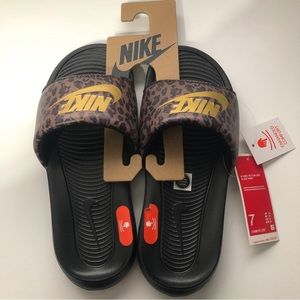 Wmns Nike Victorino One Slide - BNWT
